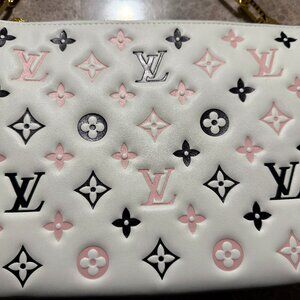 STUNNING Genuine Lamb leather handbag with 2 straps (chain & logo crossbody)!